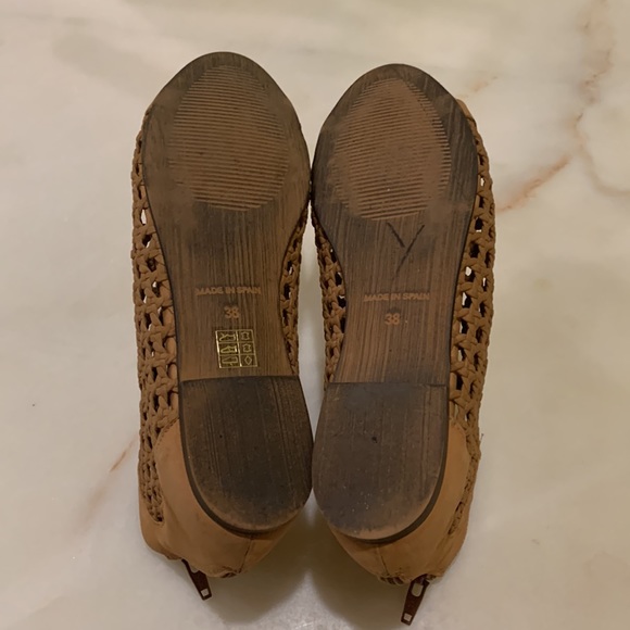 Sundance Leather Woven Peep Toe Delphia Sandal Caning Size 38 - Picture 8 of 13